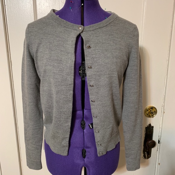 Banana Republic Sweater/Cardigan - Picture 1 of 3